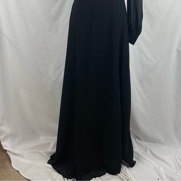 Lulu’s Black One Shoulder Feminine Party Event Occasion Maxi Dress NWOT Size XS - Picture 3 of 13